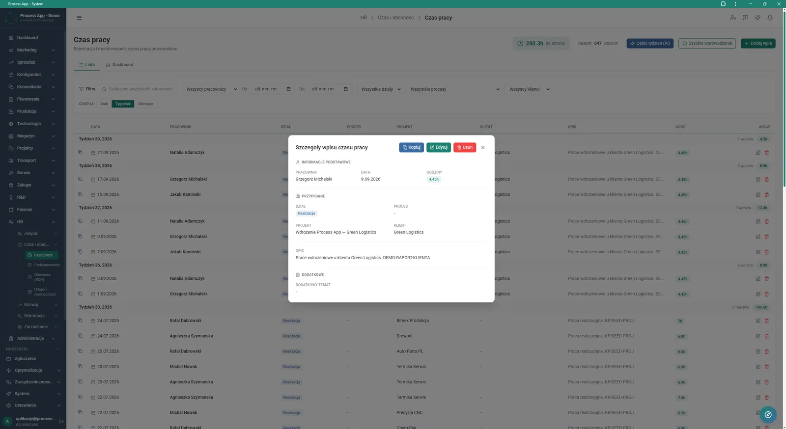 Working time records list screen with an open detail window for a specific entry, showing information about the employee, project assignment and hours worked.